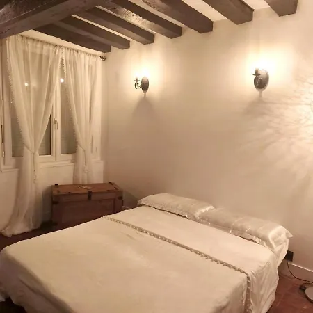 Spirit In Normandy - Typical Appartement *